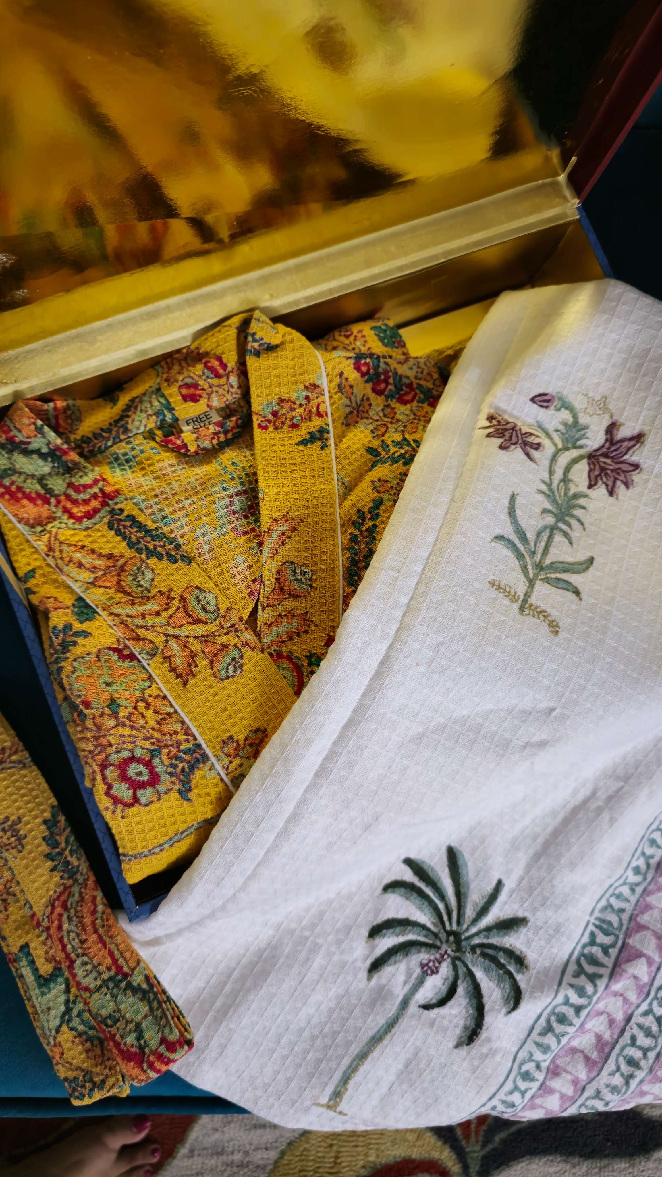 Handblock Waffle Cotton Bathrobe and Towel set